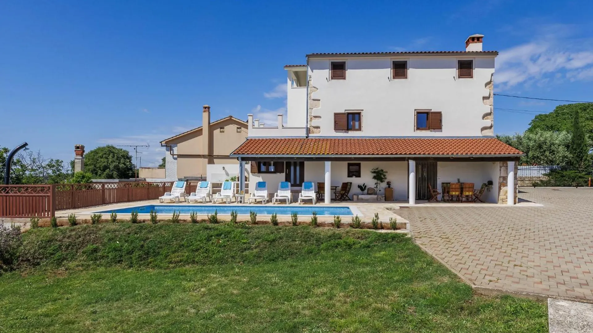 Holiday Home Eugenia By Interhome Pula